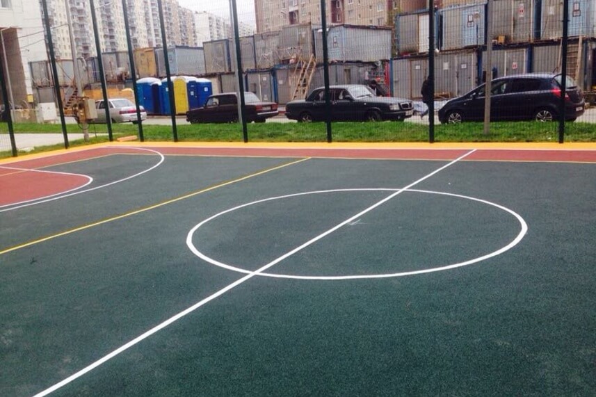 Баскетбольная площадка в ЖК "Самоцветы"